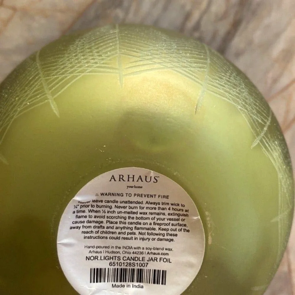 ARHAUS Northern Lights Candle in Fir Needles & Balsam